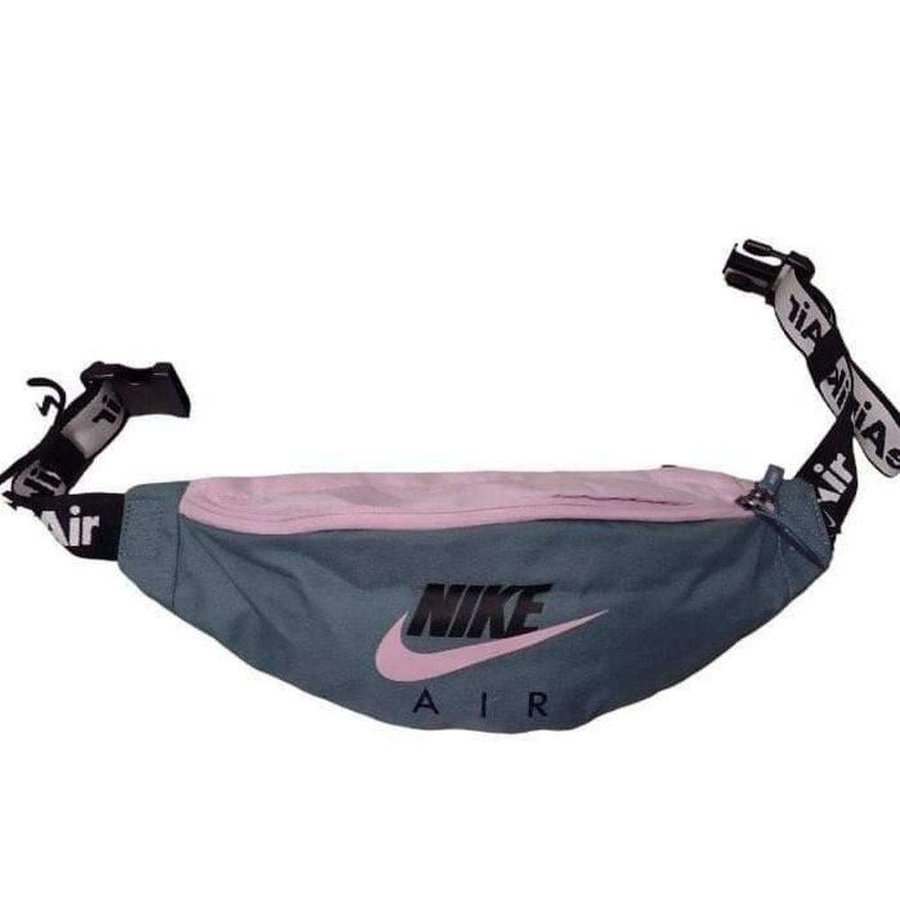 Nike workout fanny pack